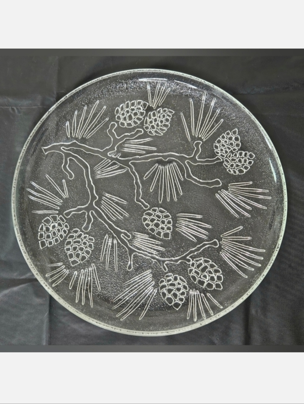 Vintage Indiana Glass Co. Tiara Ponderosa Pine Glass 10" Dinner Plate Clear